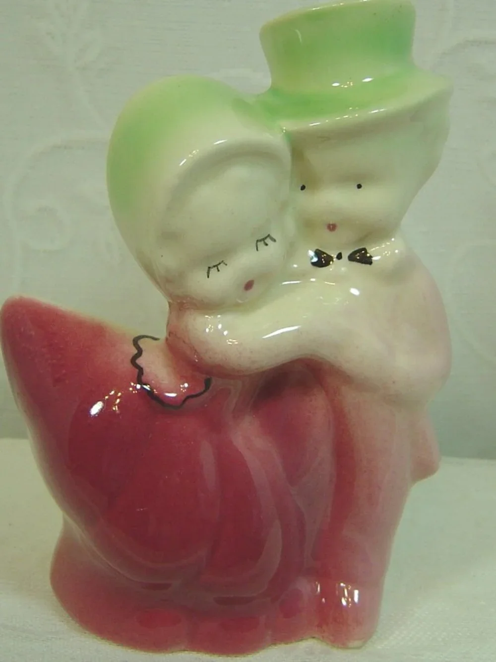 Vintage ceramic dancing couple planter or vase-5 1/4